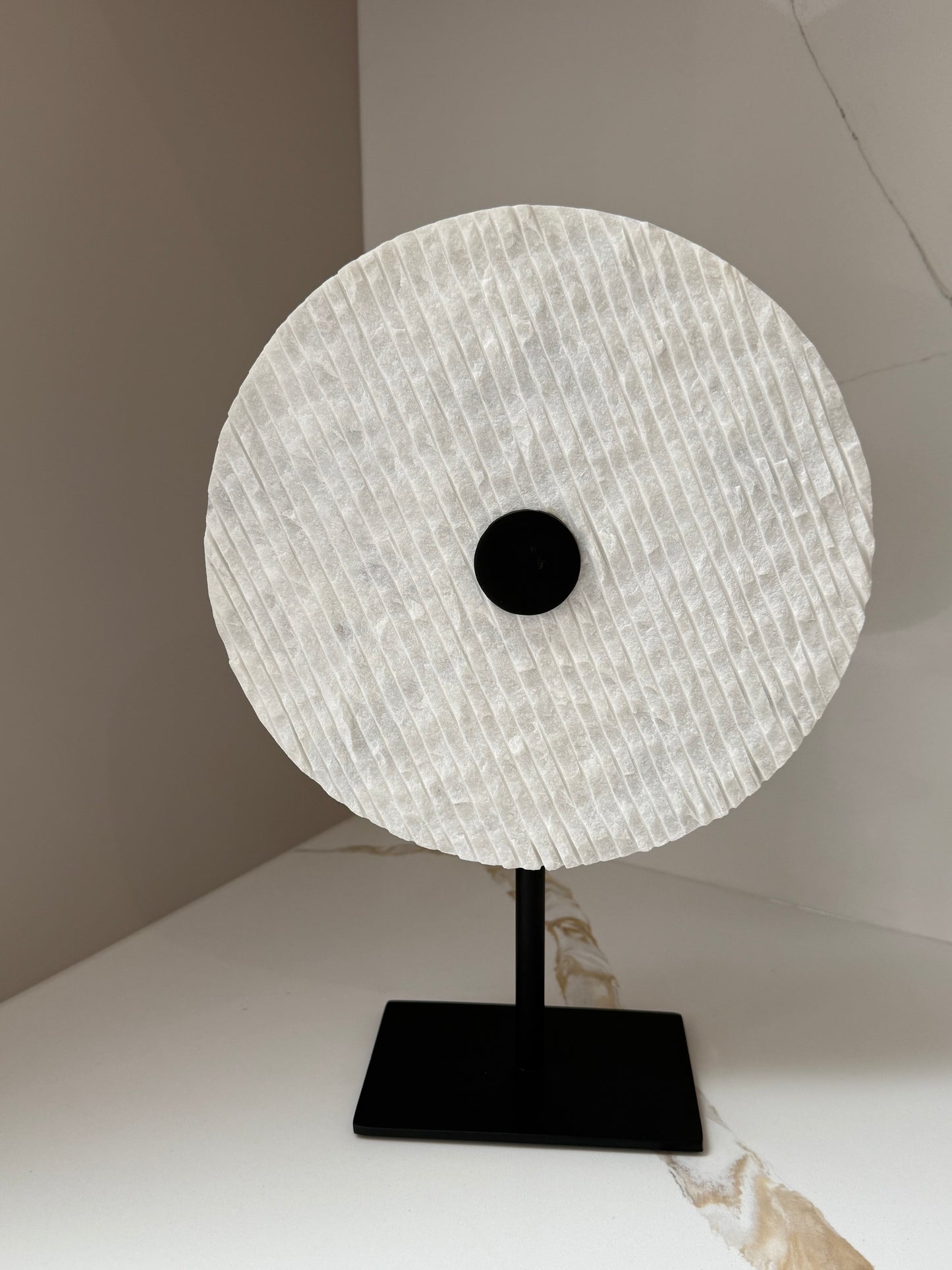 YFKE White Marble & Black Sculpture