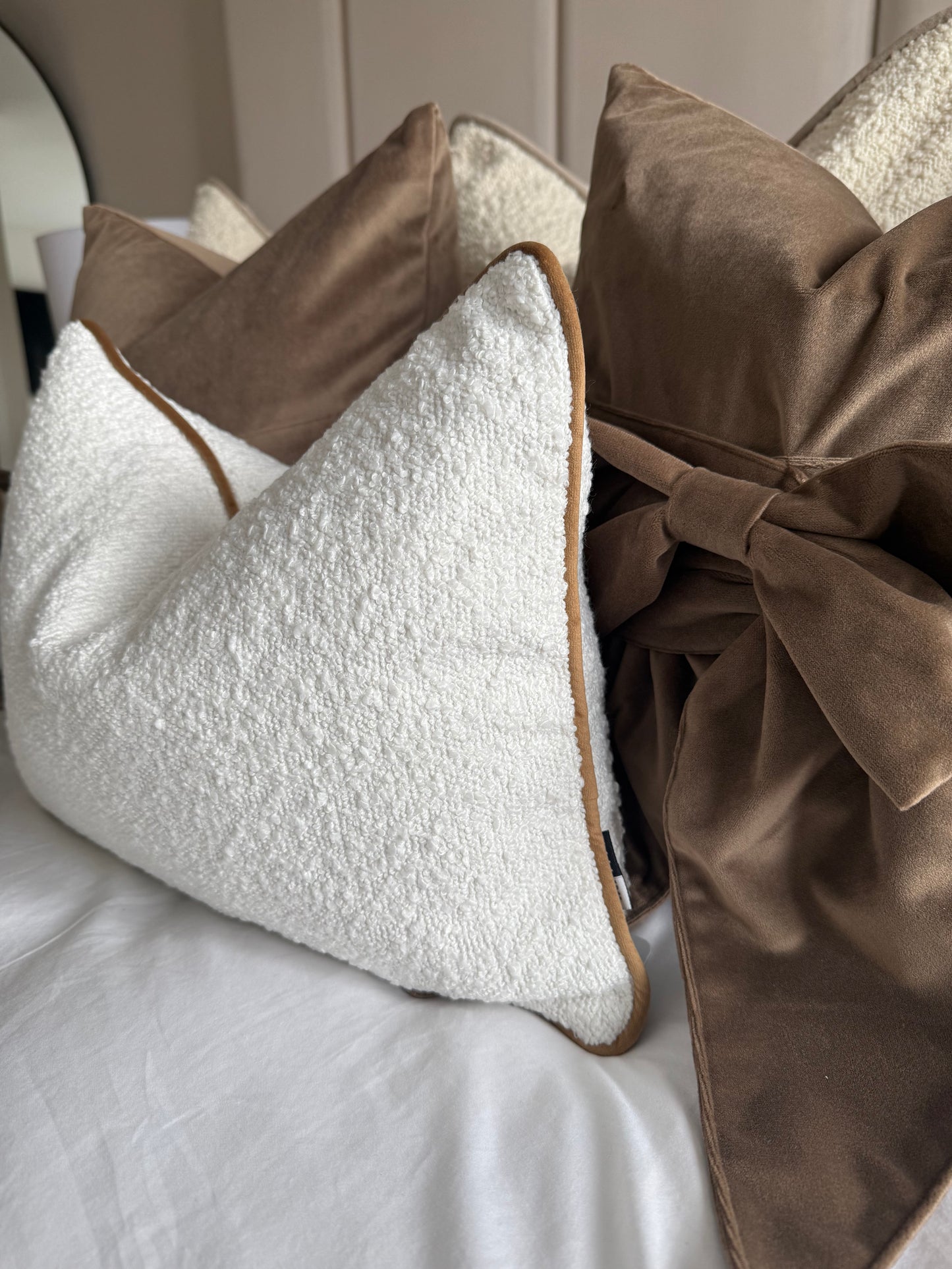 Luca Bouclè Cushion