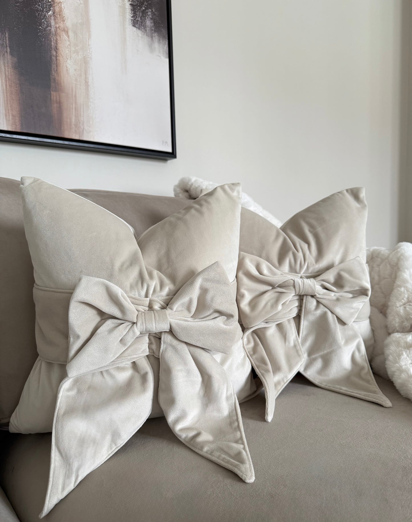 Cream Tied Up Bow Cushion