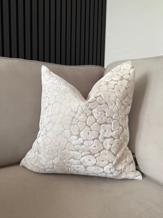 Spot On Ivory Cushion 16”