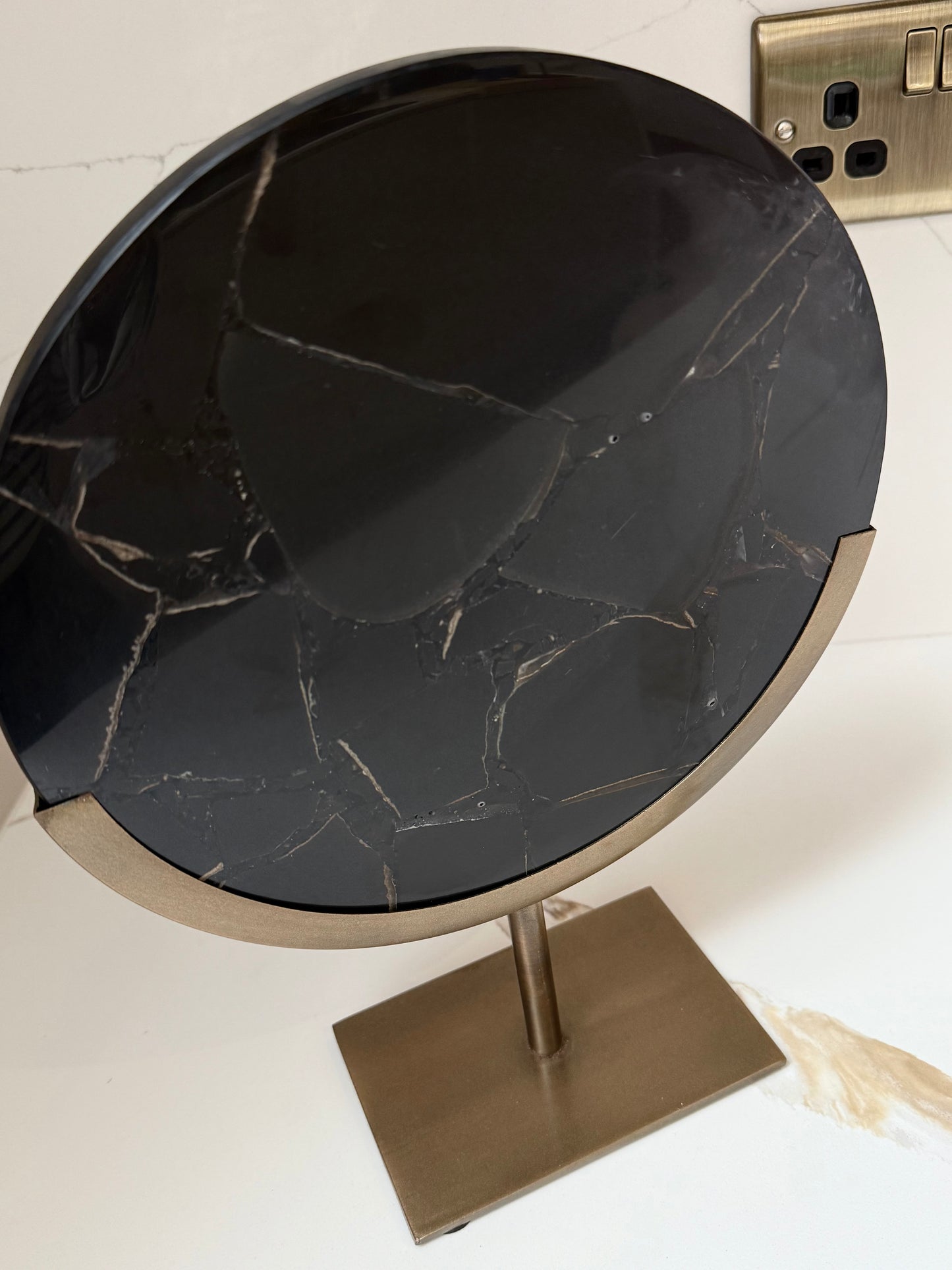 GOUYA Black Agate & Bronze Sculpture