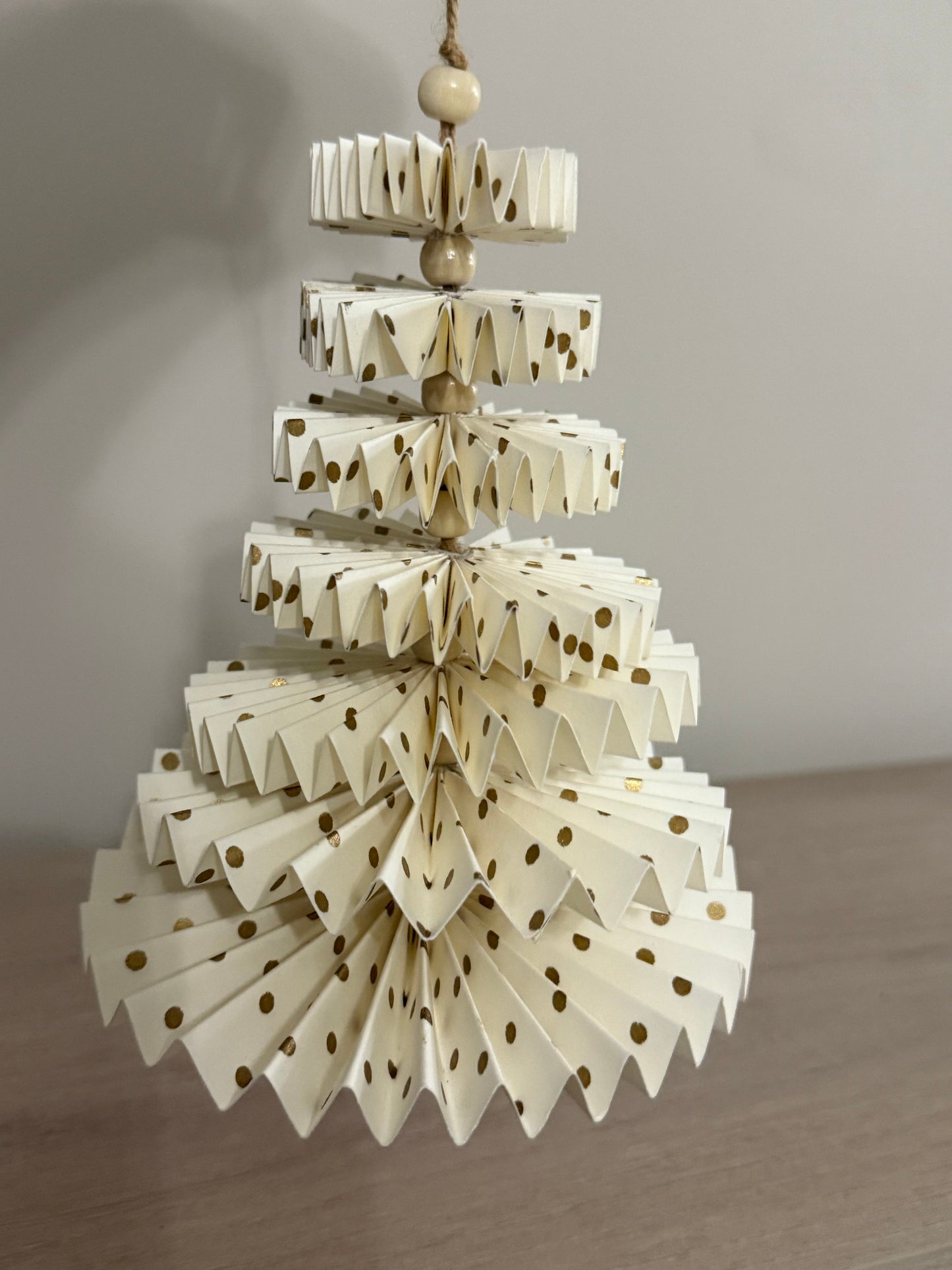 Paper Fan Hanging Tree Ornament White & Gold