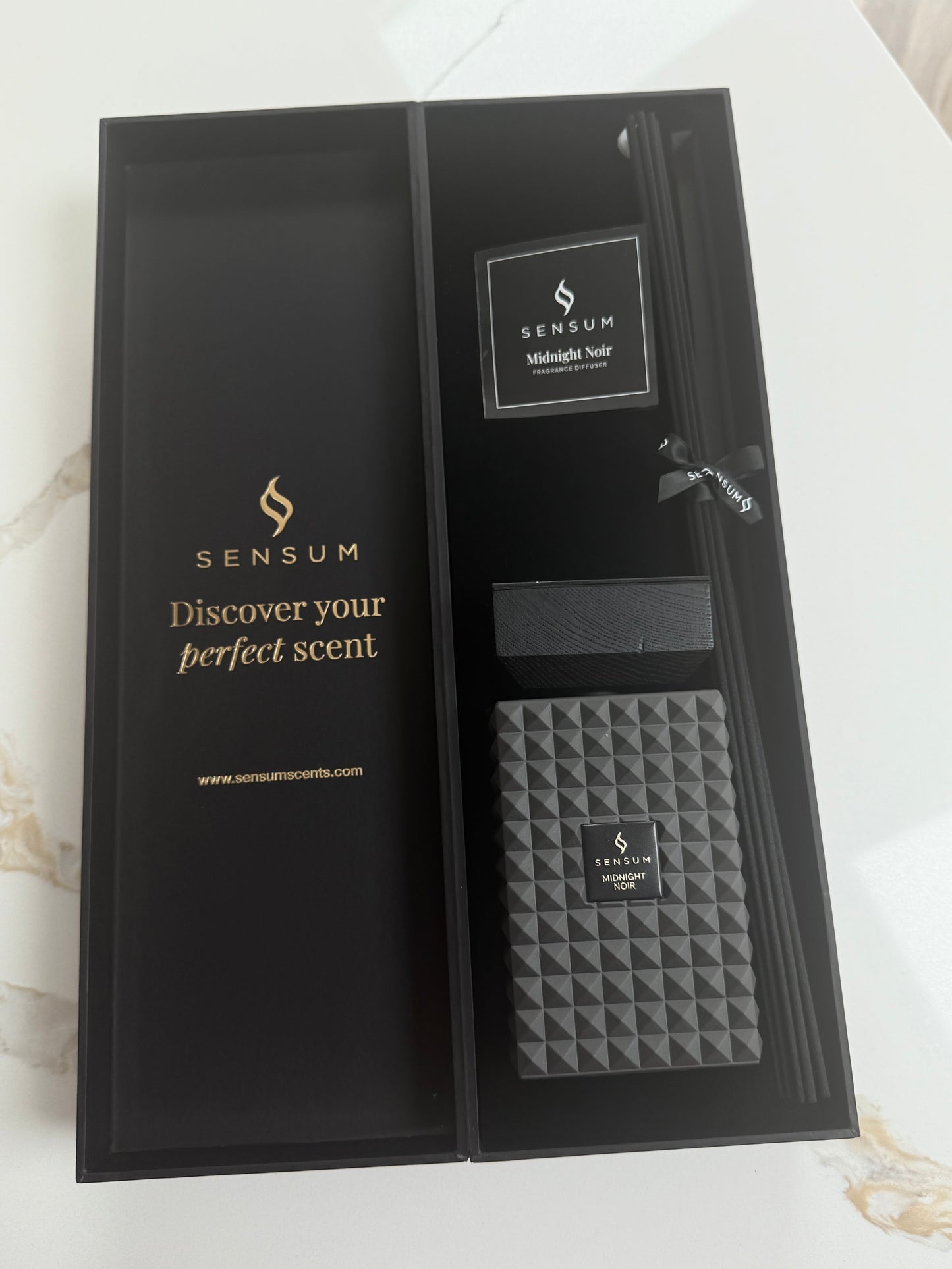 Sensum Scents Midnight Noir 500ml Reed Diffuser