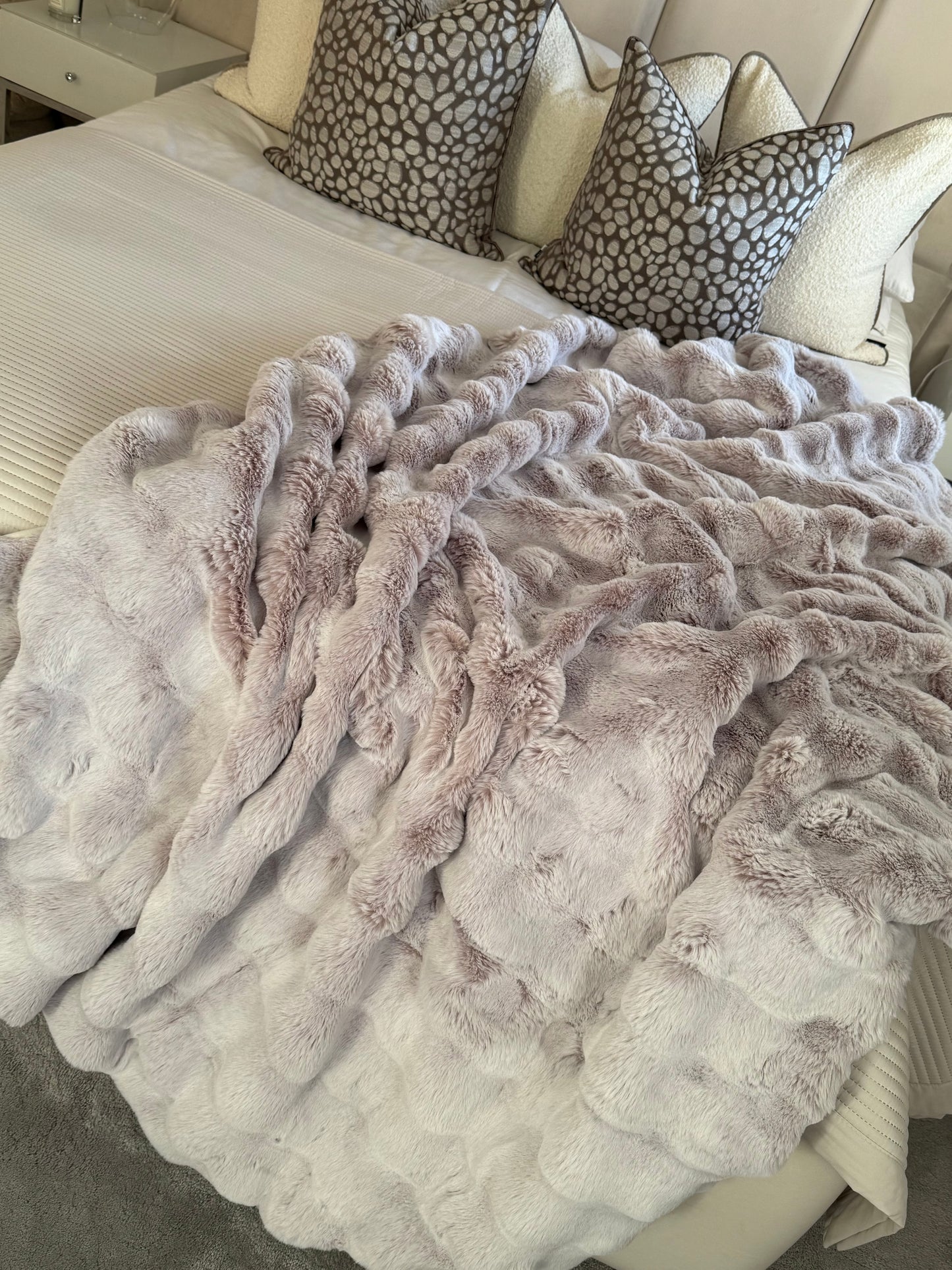 Highgate Luxury Natural Faux Fur Throw