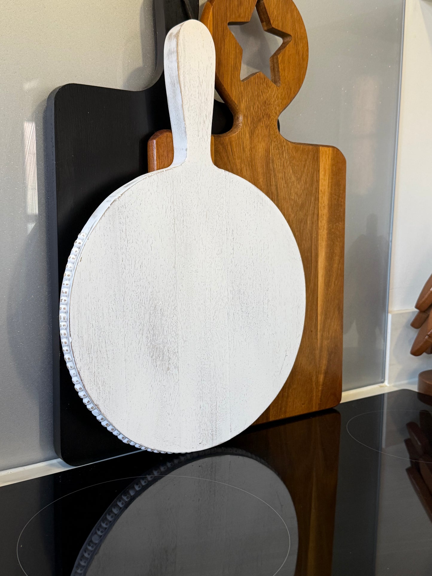 Round Mango Wood Beaded Chopping Board
