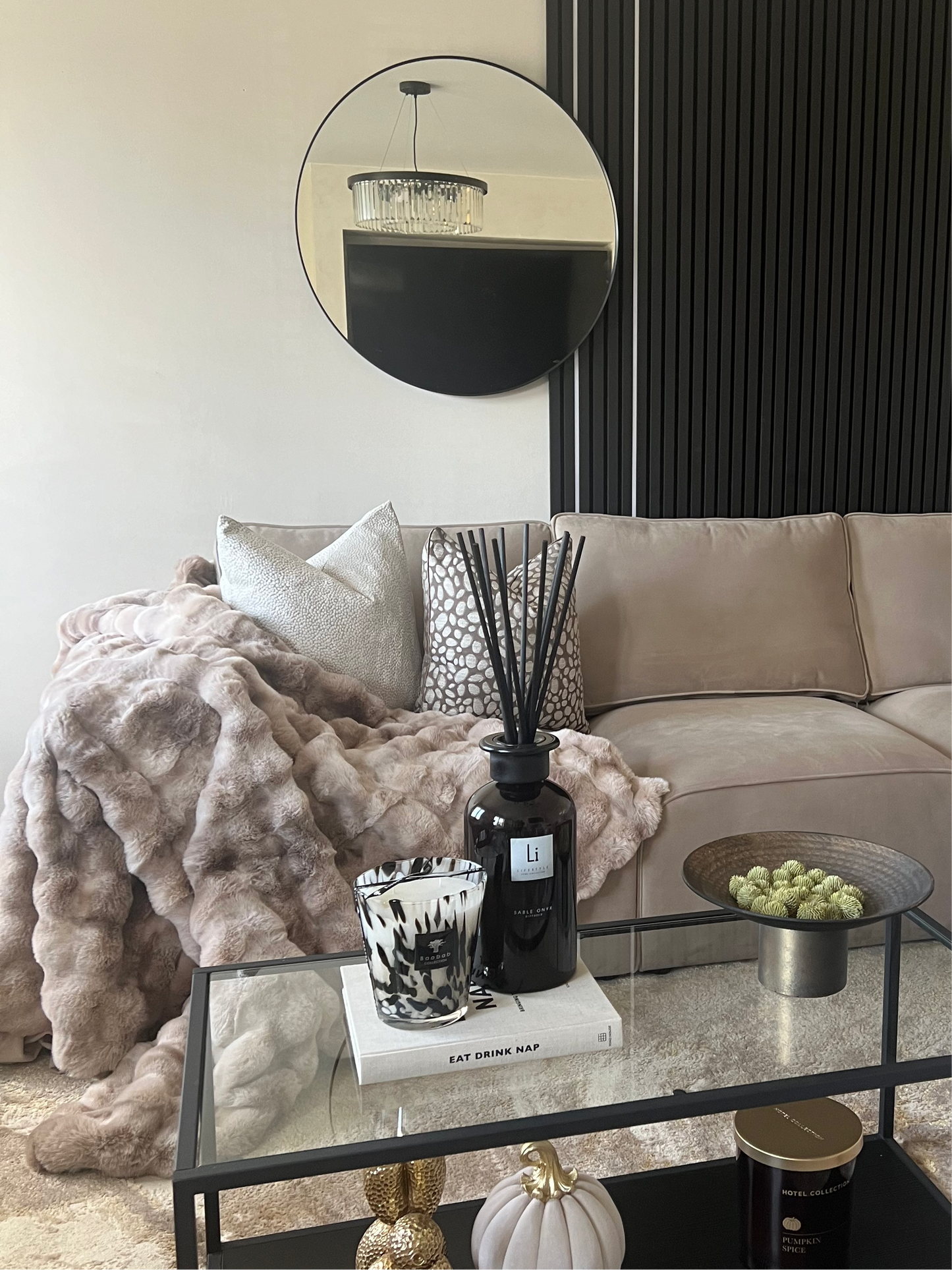 Bermondsey Cream & Brown Super Thick Luxury Faux Fur Throw