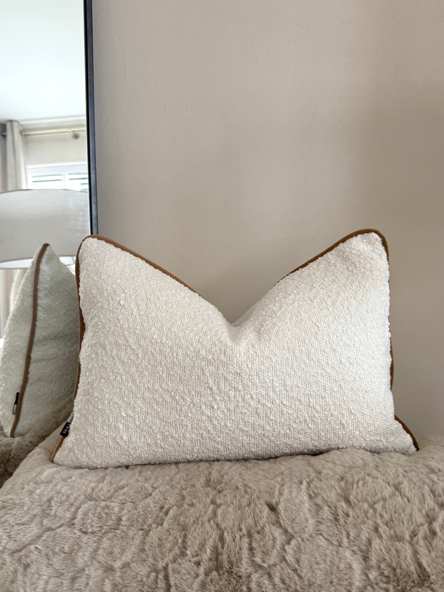 Luca Bouclè Cushion