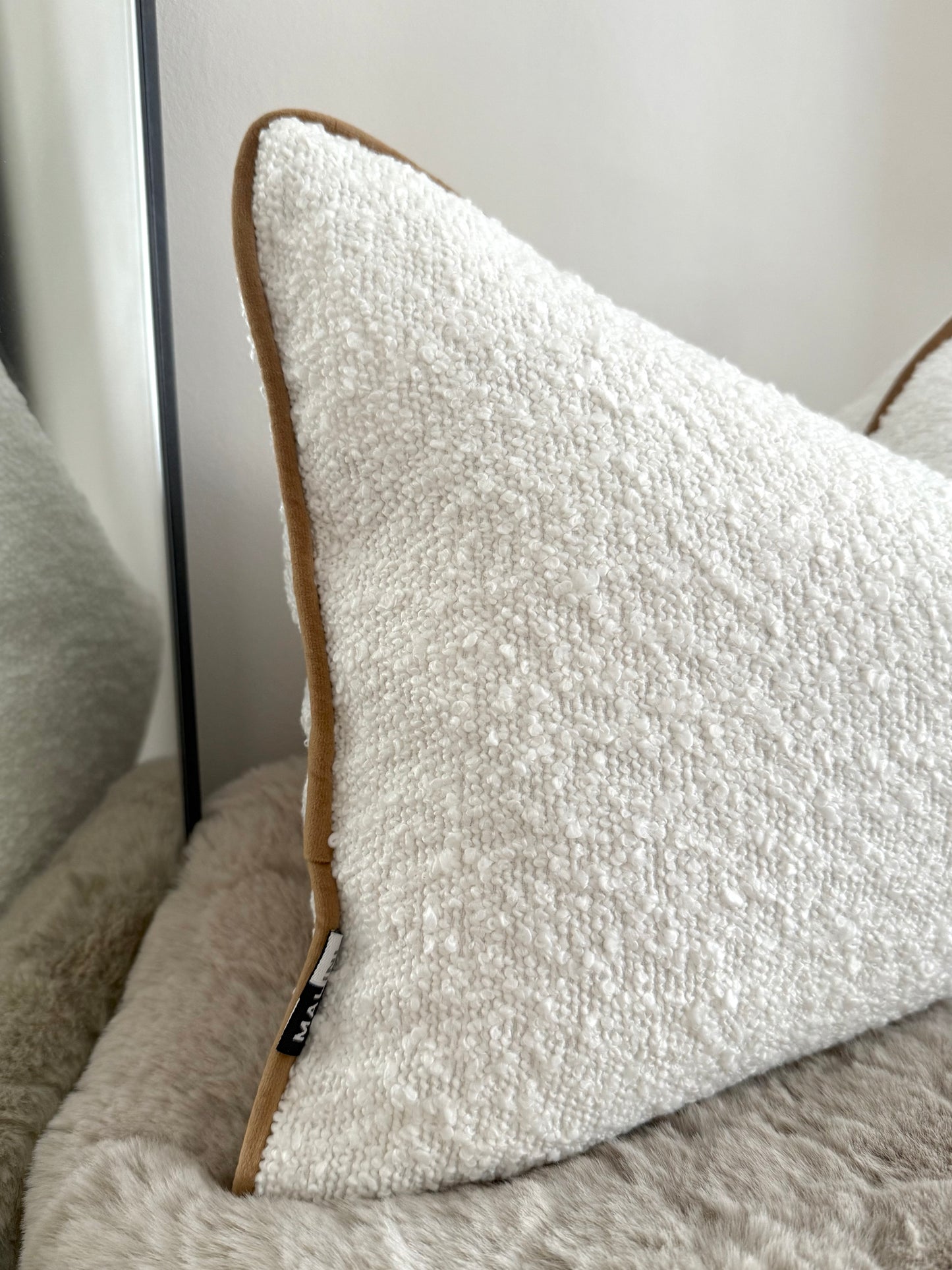 Luca Bouclè Cushion