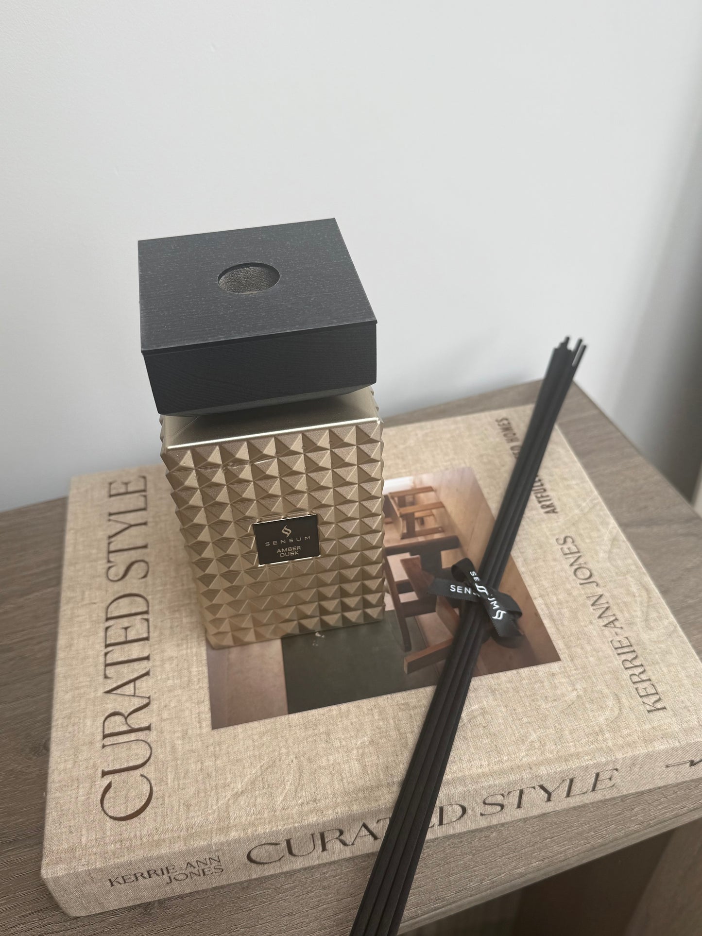 Sensum Scents Amber Dusk 500ml Reed Diffuser