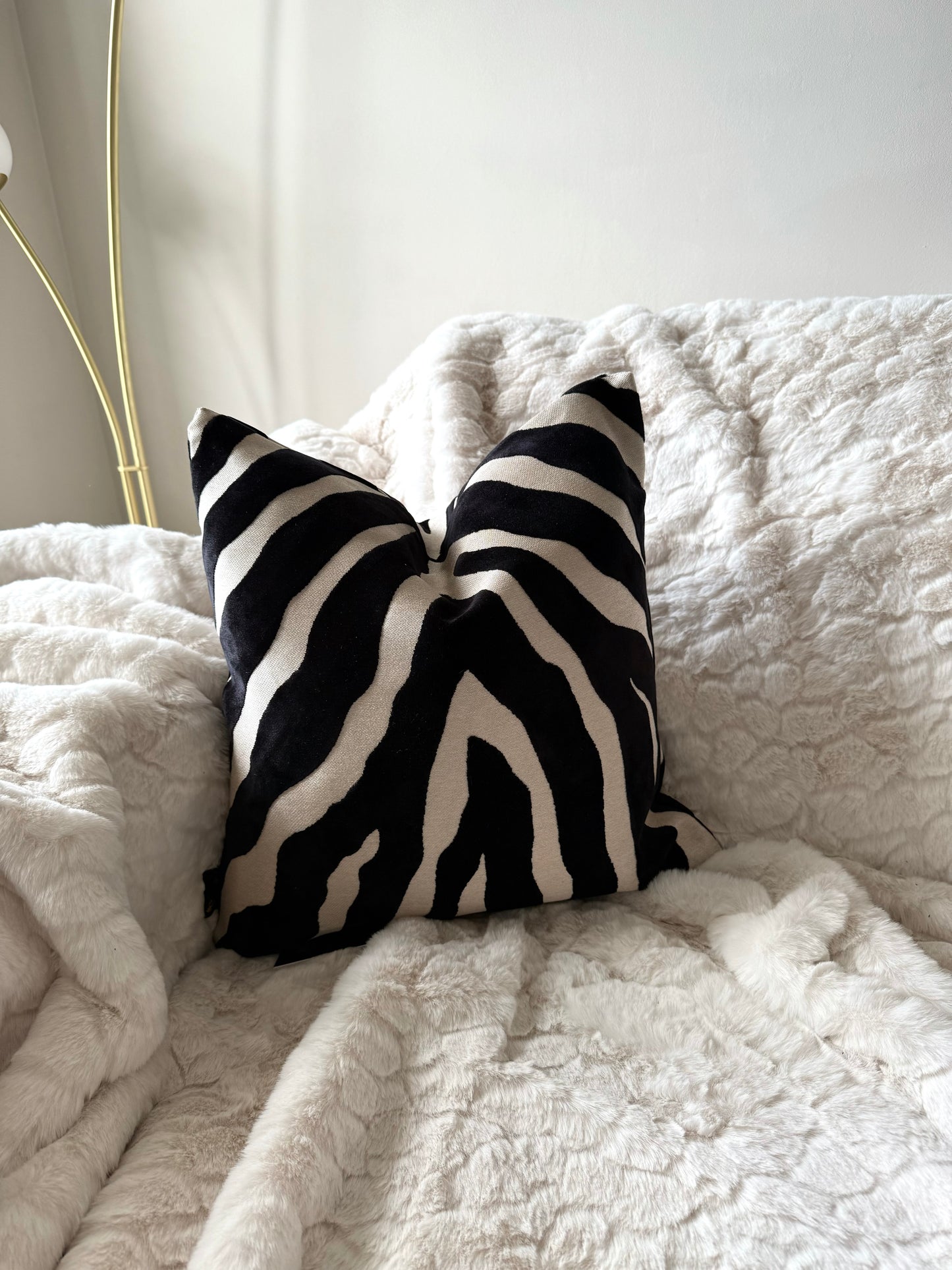 Zebedeedodah Black Cushion 16”