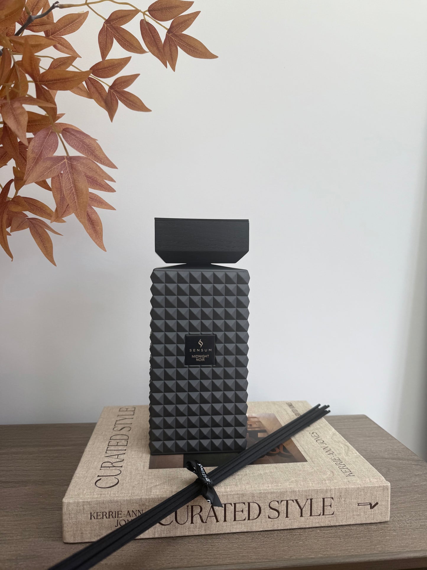 Sensum Scents Midnight Noir 1000ml Reed Diffuser
