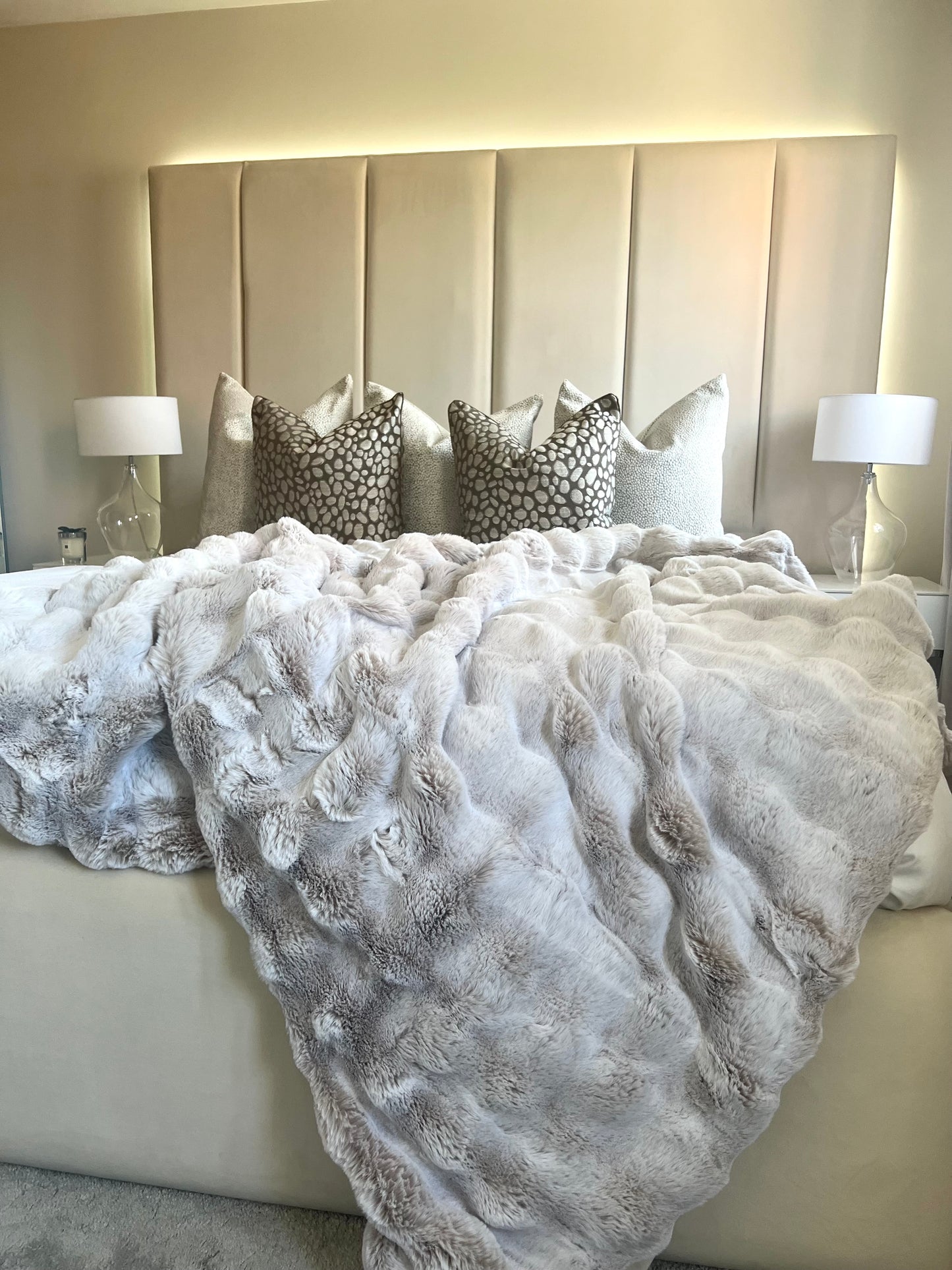 Highgate Luxury Natural Faux Fur Throw