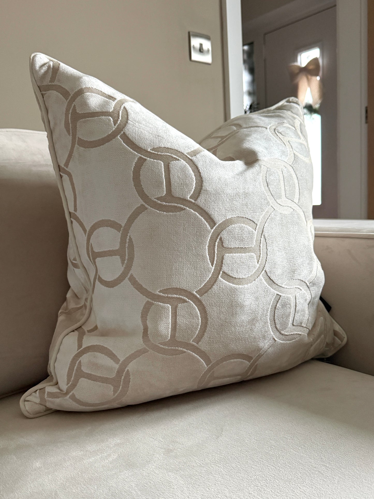 Hook Up Ivory Large Cushion 22”