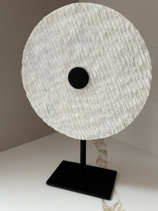 YFKE White Marble & Black Sculpture
