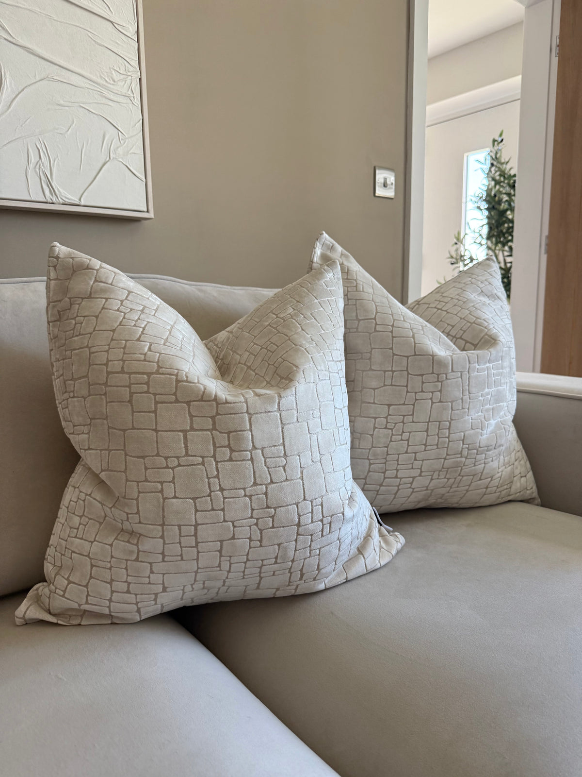 Bergen Ivory Large Cushion