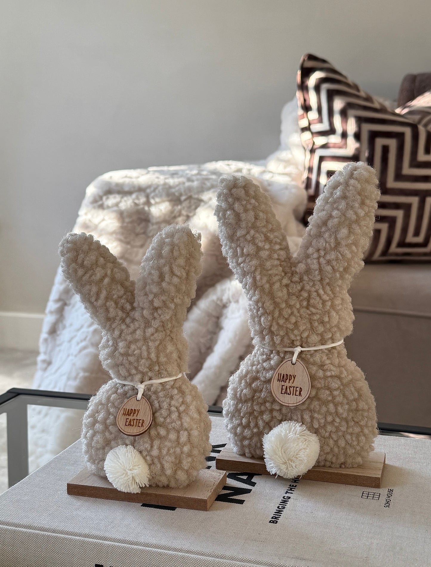 Sherpa Medium Easter Bunny 24.5cm