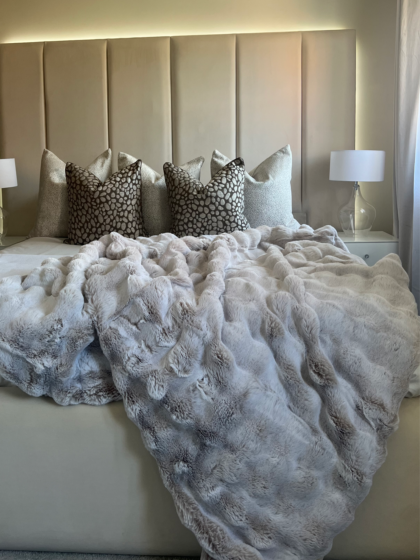 Highgate Luxury Natural Faux Fur Throw