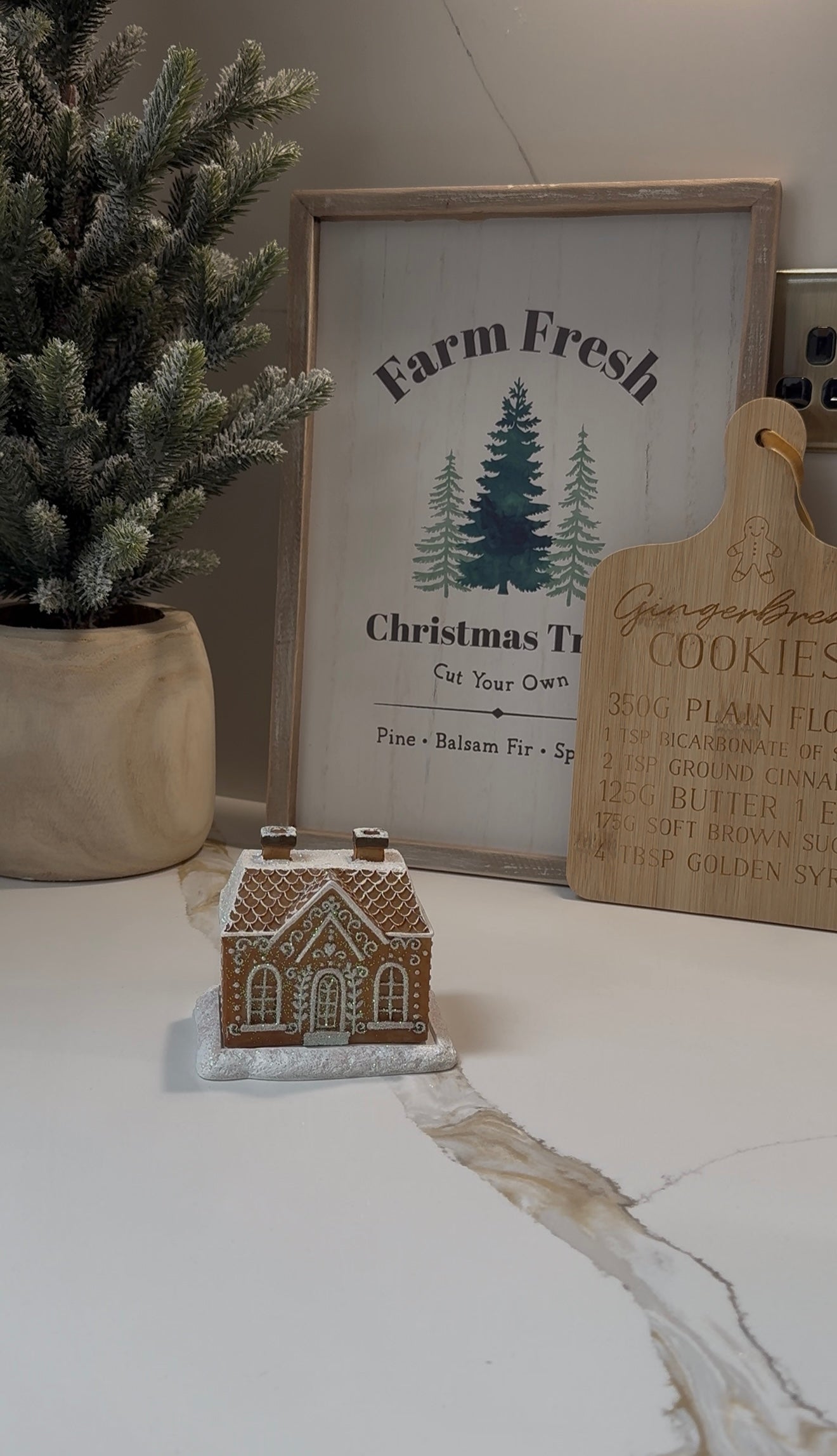 Gingerbread House Incense Cone Burner