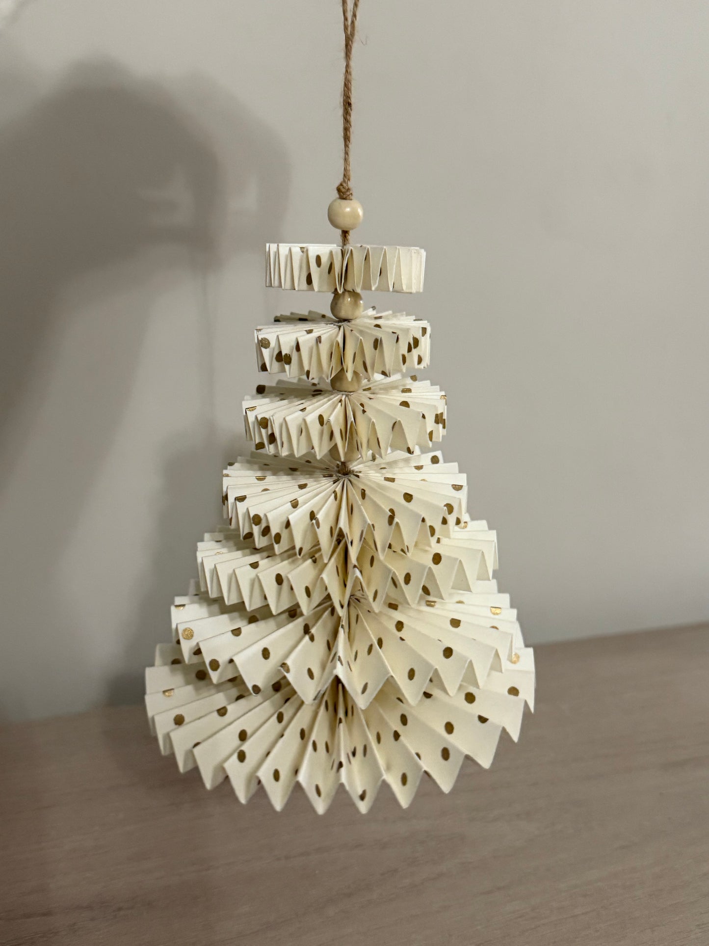 Paper Fan Hanging Tree Ornament White & Gold