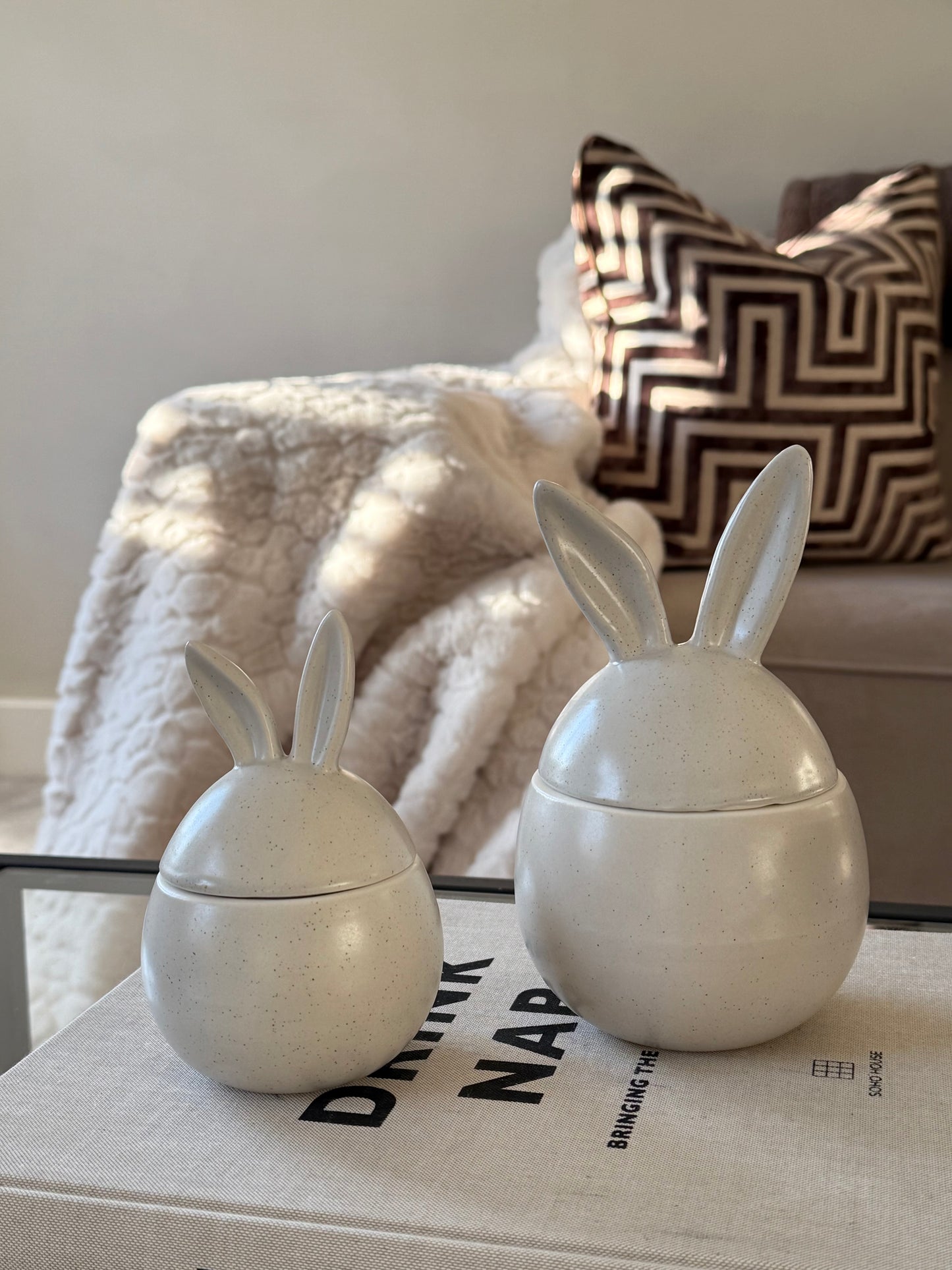 Speckled Bunny Jar 18cm