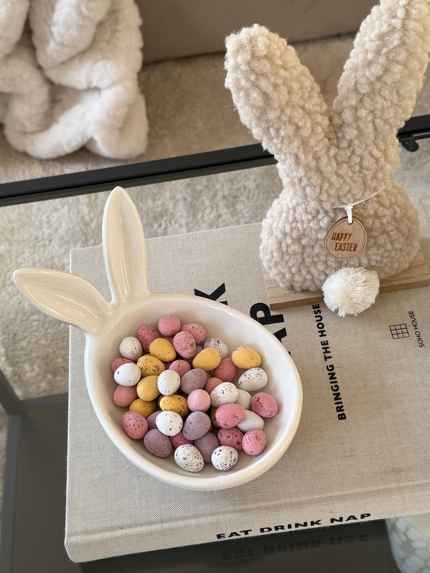 White Bunny Dish 18.5cm