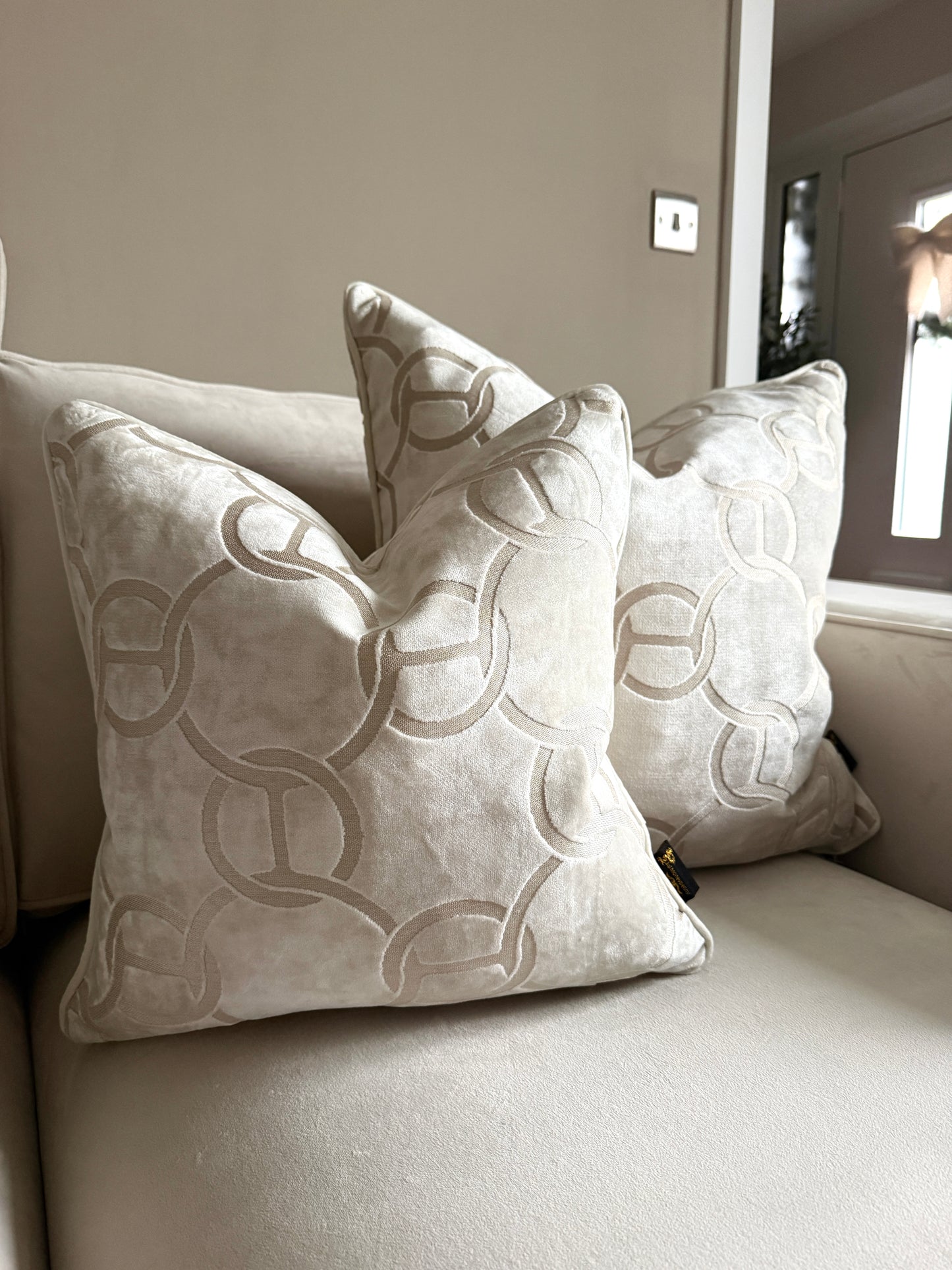 Hook Up Ivory Cushion 16”