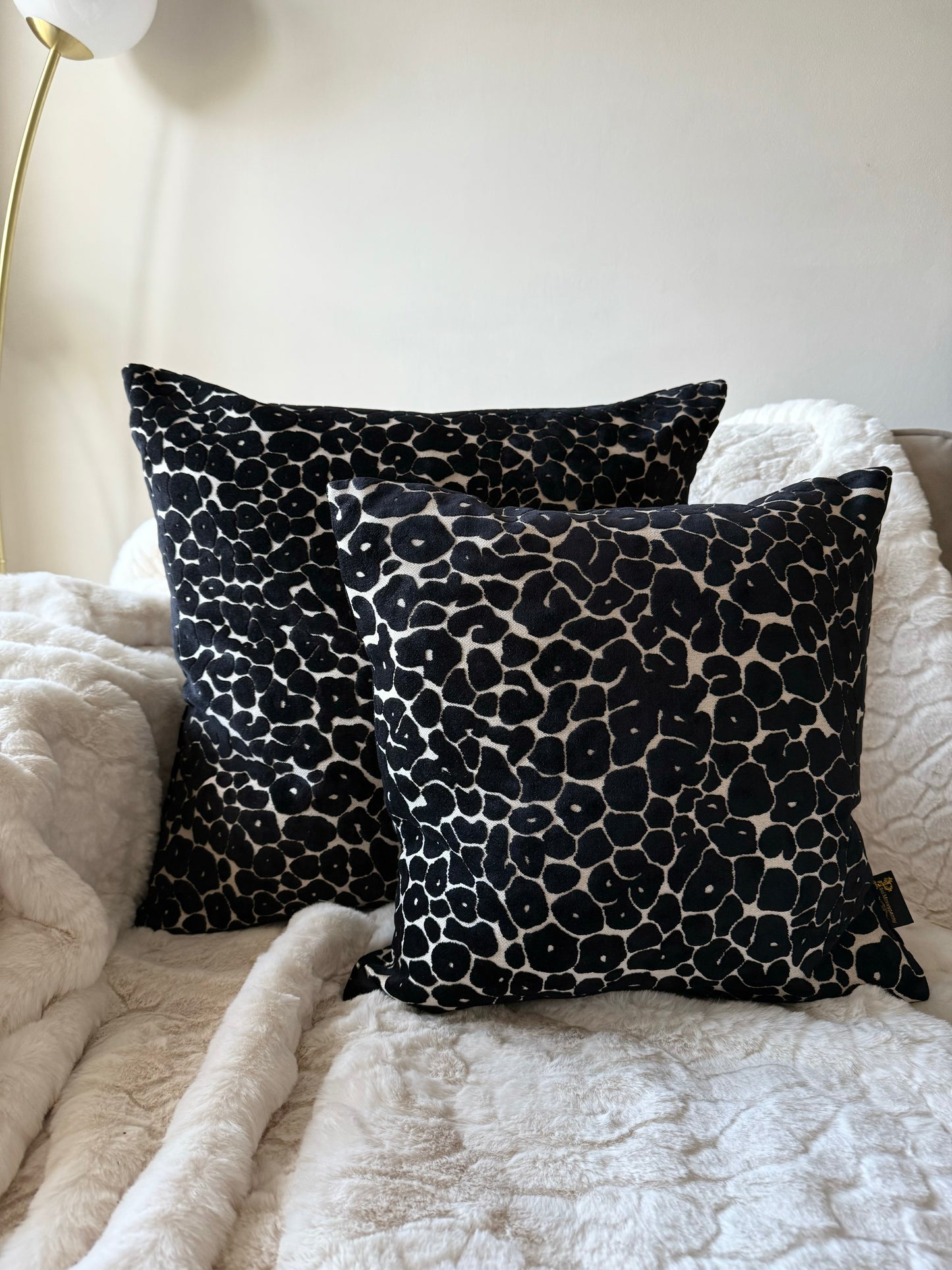 Spot On Black Cushion 16”