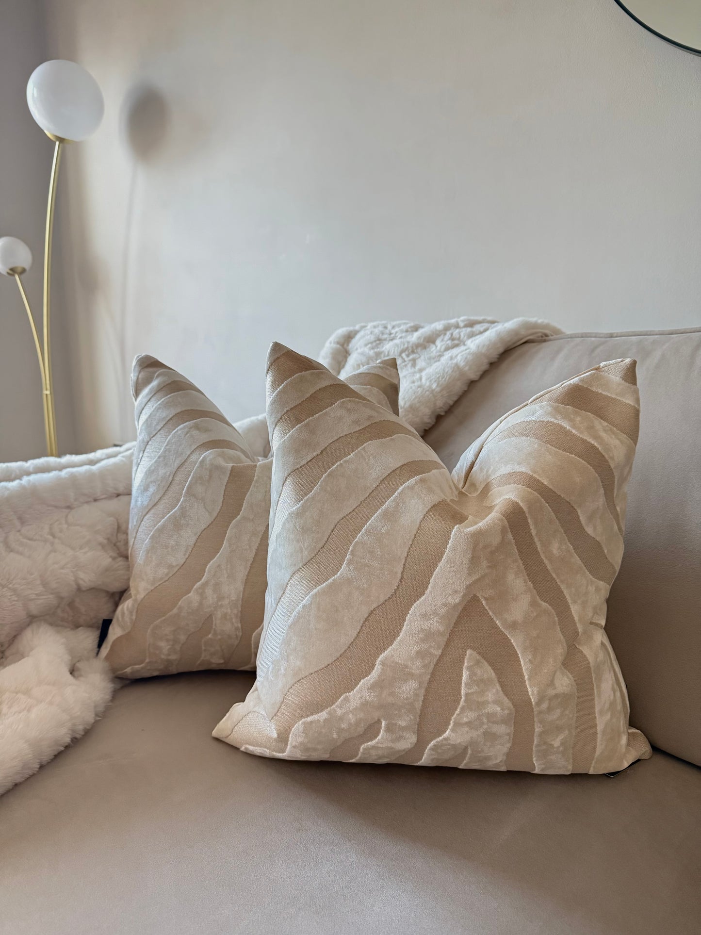 Zebedeedodah Ivory Cushion 16”