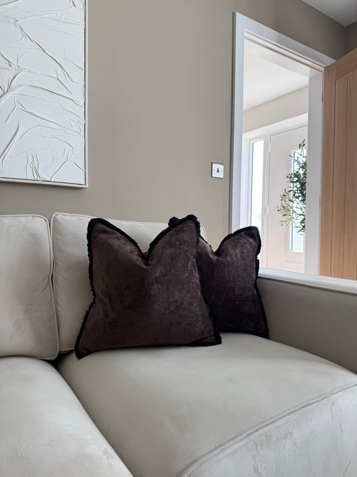 PM Curtain Call Chocolate Brown Cushion