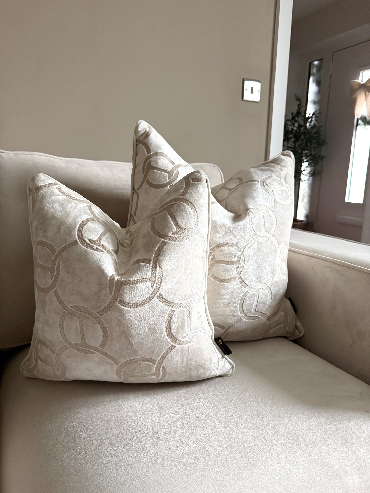 Hook Up Ivory Large Cushion 22”